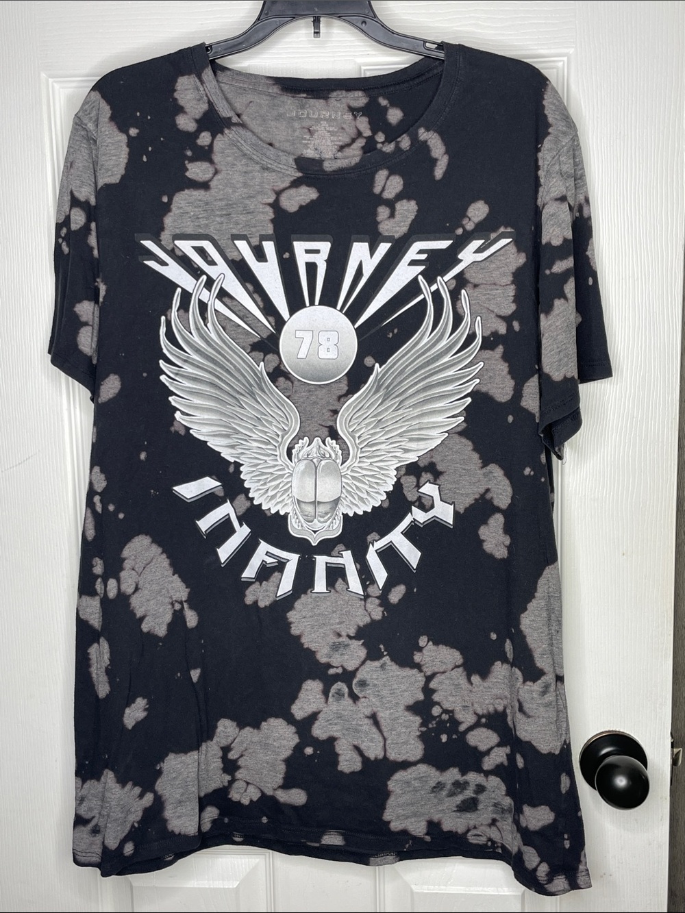 Journey Tie-Dye Graphic Tee - Black/Grey. Size XL